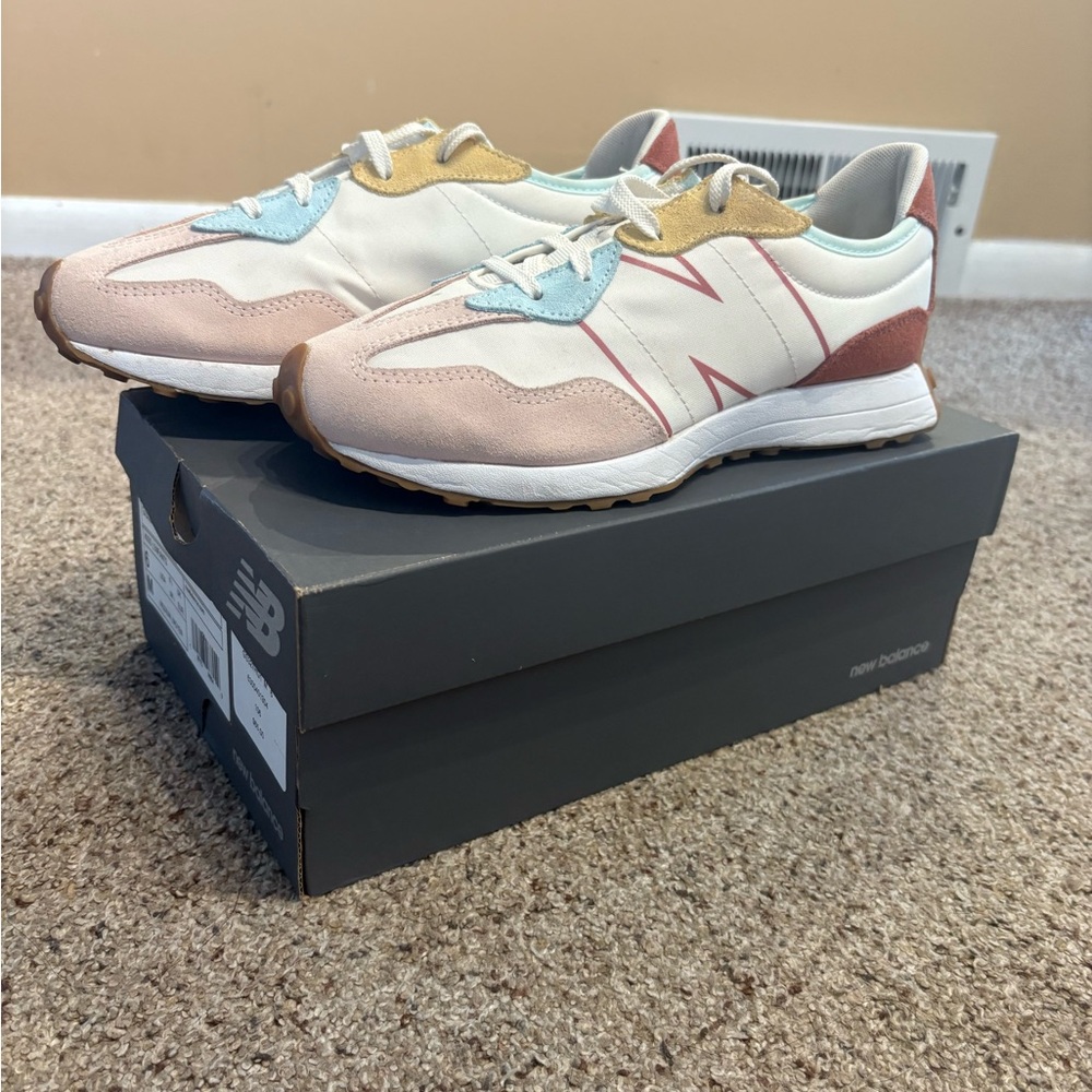 New Balance Kids' Sneakers - Cream and Tan